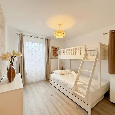 Bicheret 5 - Sublime Pour 8 A Disneyland Paris Шеси